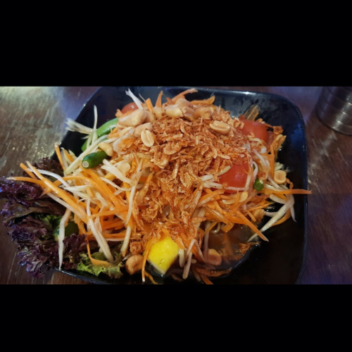 40. Som Tum ส้มตำ (no rice)