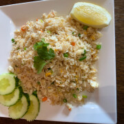 Crab meat fried rice ข้าวผัดปู